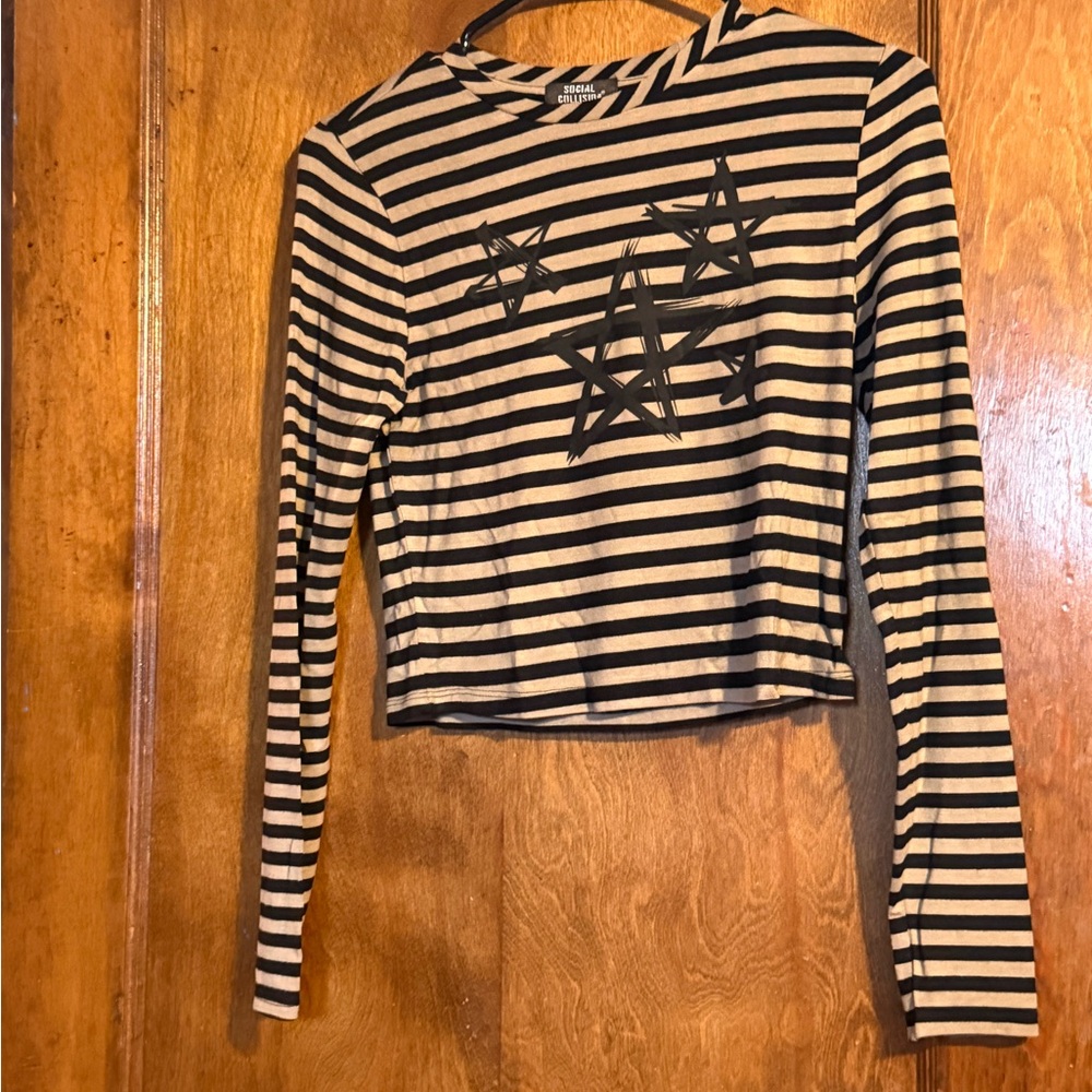 Social Collision Striped Crop Top with Star Print - Black & Cream- Hot Topic